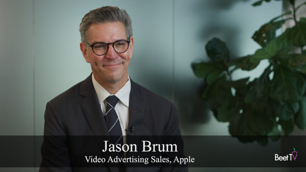 Apple’s Jason Brum Honored to Receive Breast Cancer Caregiver Award